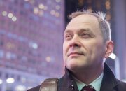 Как не избаловать ребёнка деньгами?