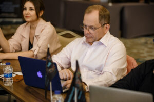 3 способа мониторинга конкурентов
